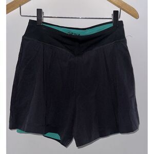 Bad Birdie NWOT Women's Black Range‎ Shorts Green Liner Size XS Golf Pickle Ball
